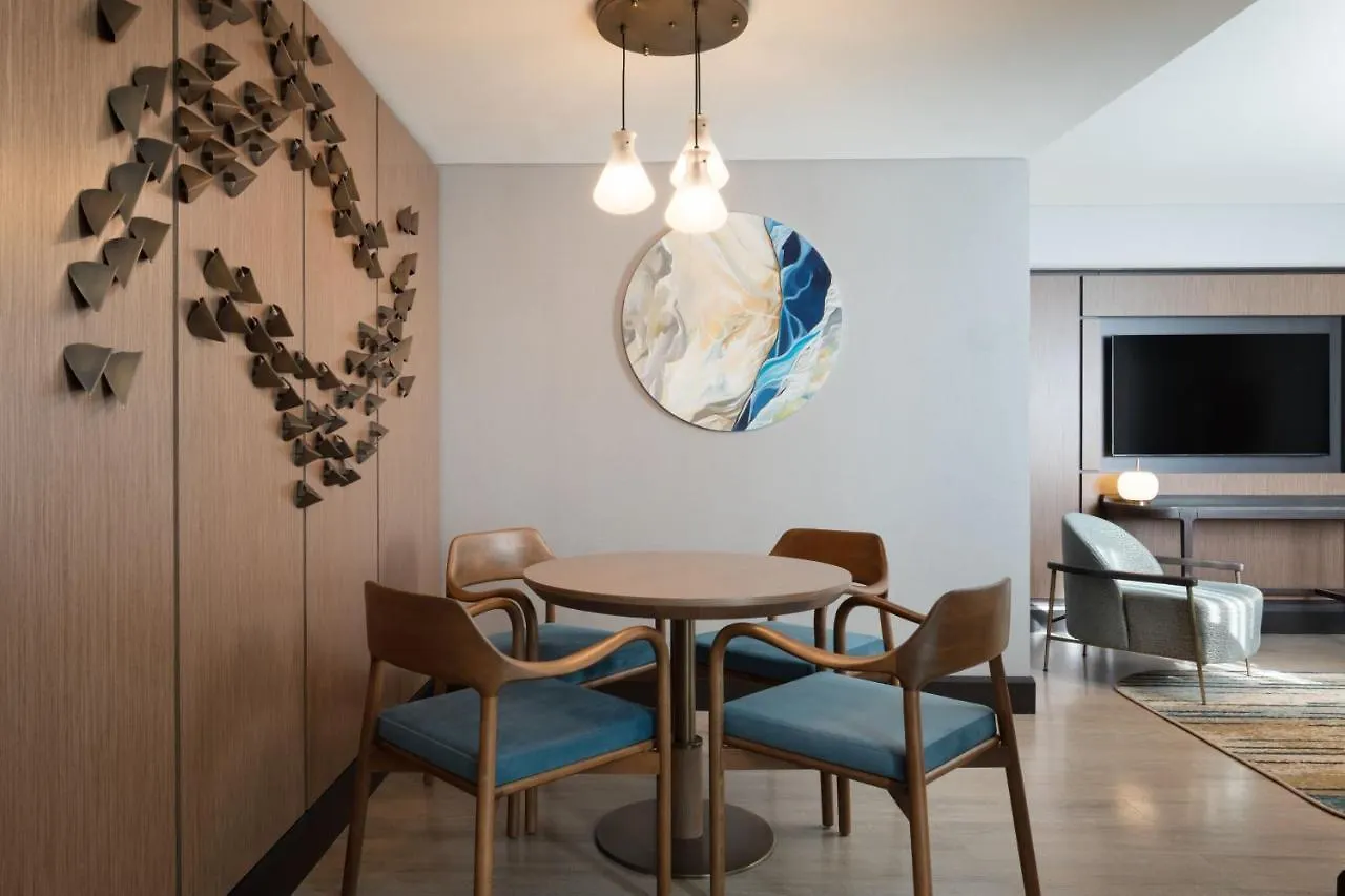 ホテル The Westin Istanbul Nisantasi