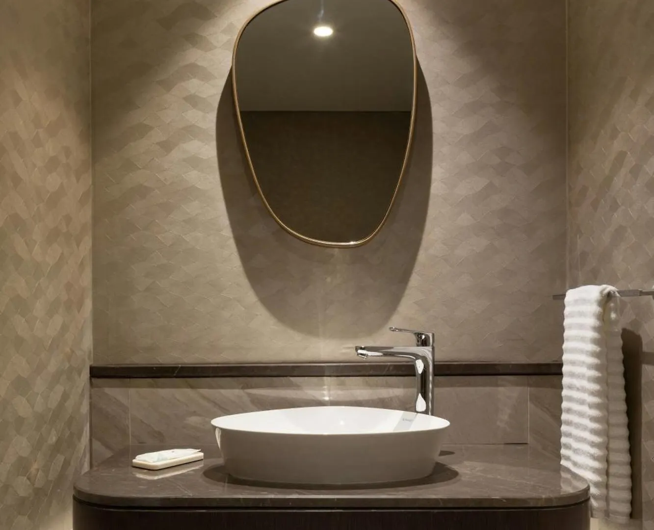 ホテル The Westin Istanbul Nisantasi