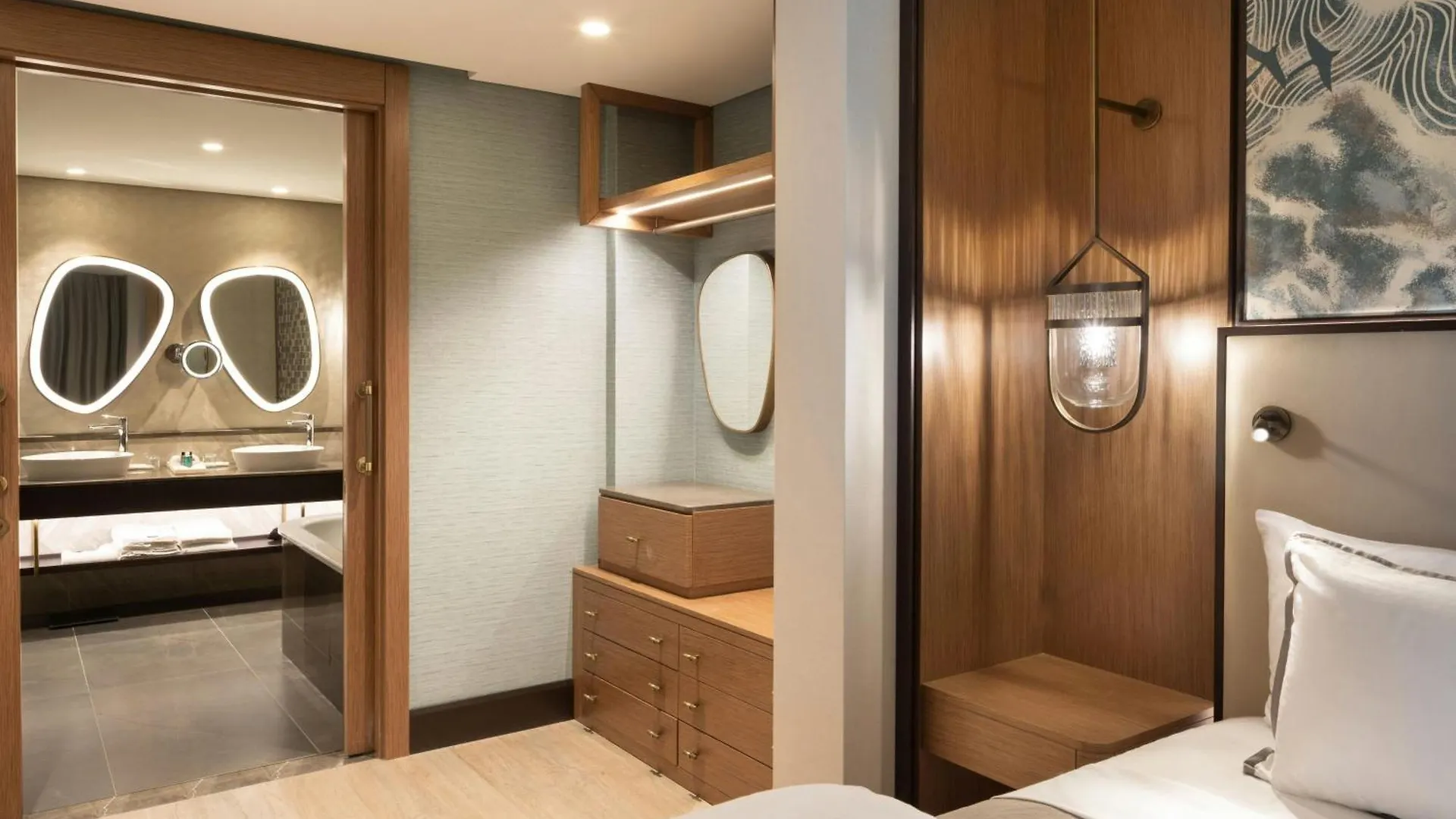 The Westin Istanbul Nisantasi Hotel